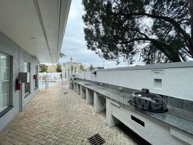 Building Photo - 4501 Bay Spring Ct