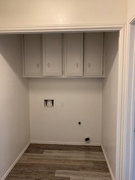 Building Photo - 5522 95th St