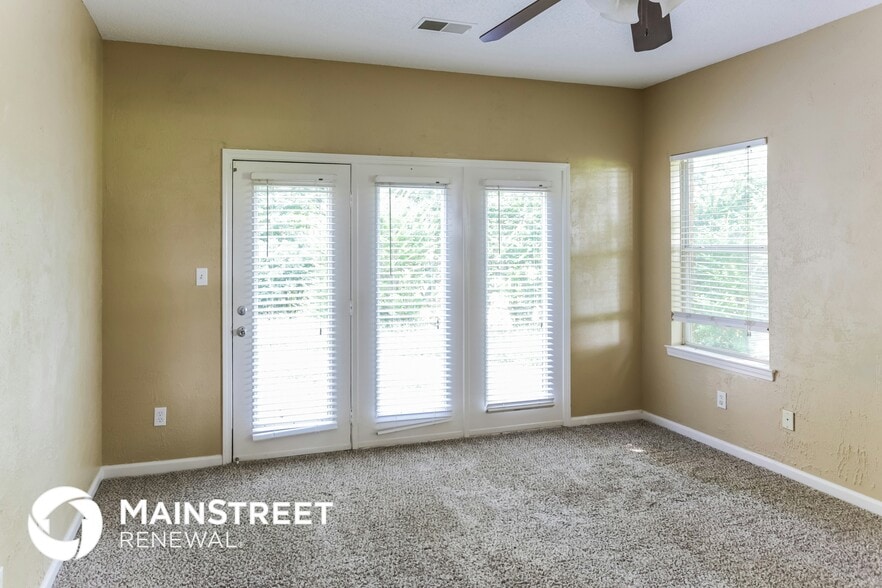 Building Photo - 6338 McClendon Cir S