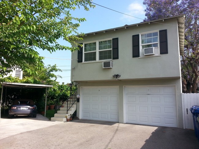 Building Photo - 10828 Morrison St