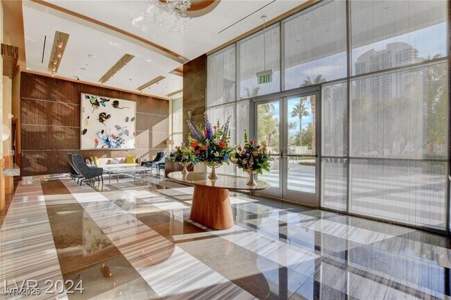 Building Photo - 222 Karen Ave