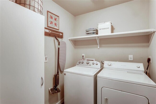 Building Photo - 185 Rafe Ct