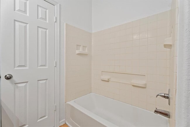 Building Photo - 12230 Turchin Dr
