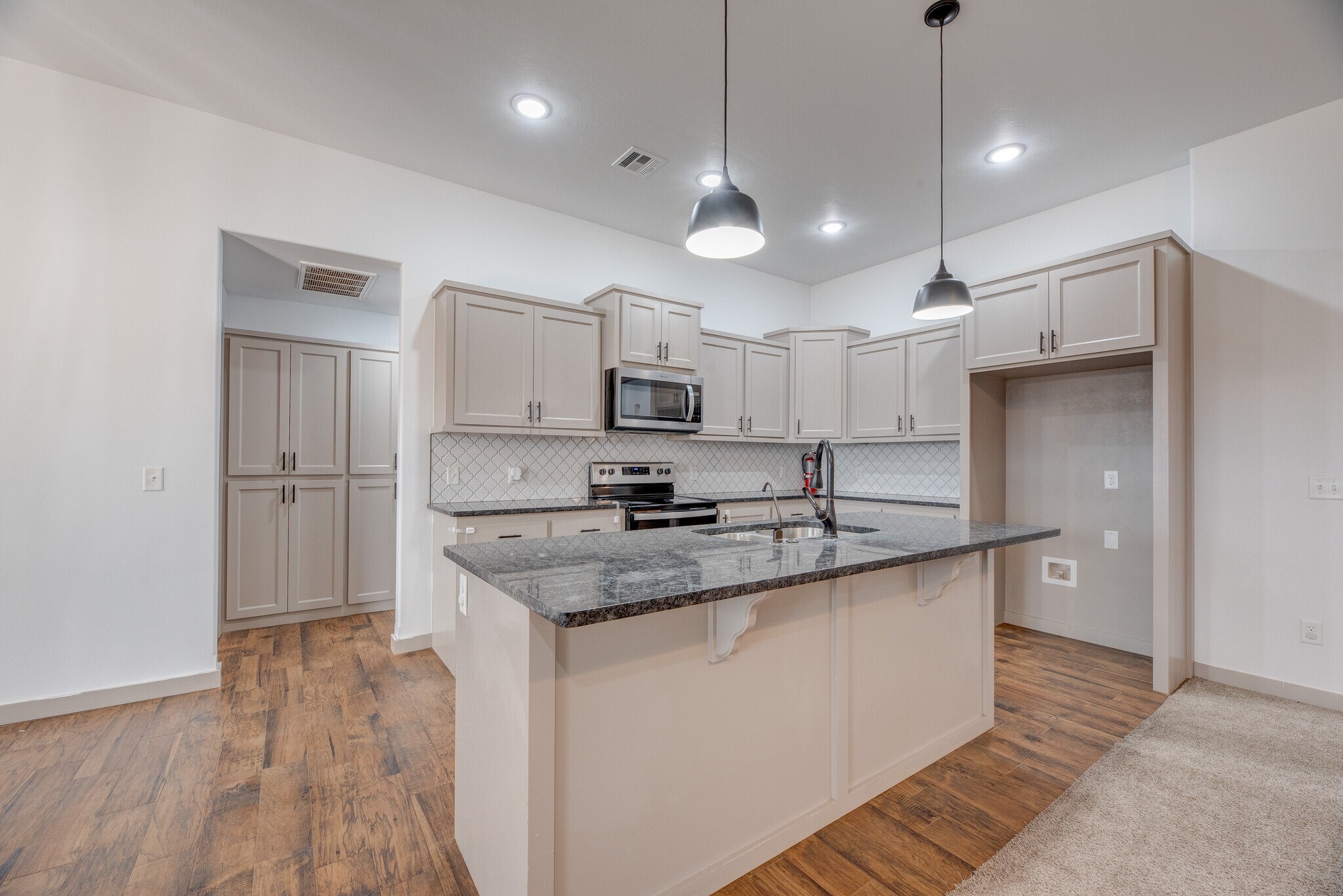 Building Photo - 2325 Greys Harbor Rd