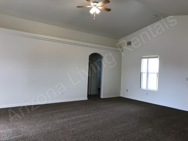 Building Photo - PERFECT CUL-DE-SAC HOME