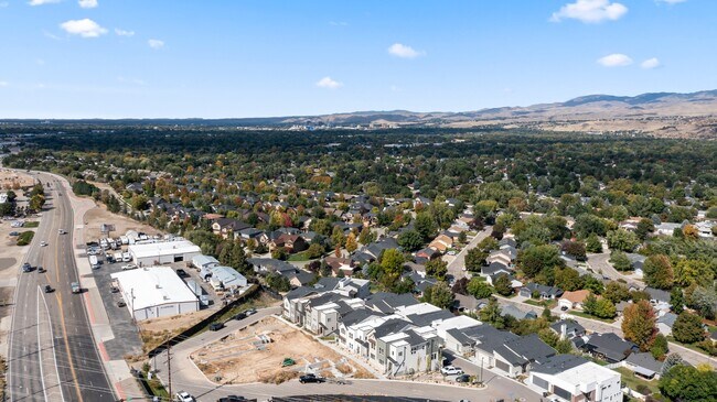 Building Photo - 1277 E Echelon Rdg Ln