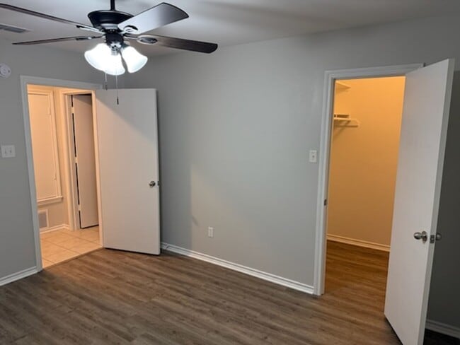 Building Photo - 17060 CR 191