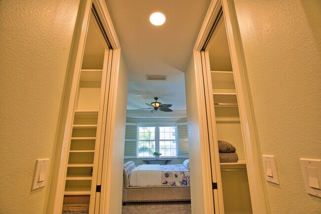 Building Photo - BEACH FRONT! Seasonal/Annual Rental – Turnkey Stunning Condo on Venice Island, 1,700+ sq ft, 2 Be...