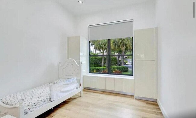 Building Photo - 2299 NW 55th St