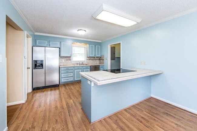 Building Photo - 3BD/1BA Home in Hickory