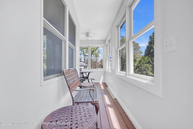 Building Photo - 1205 Roseld Ave