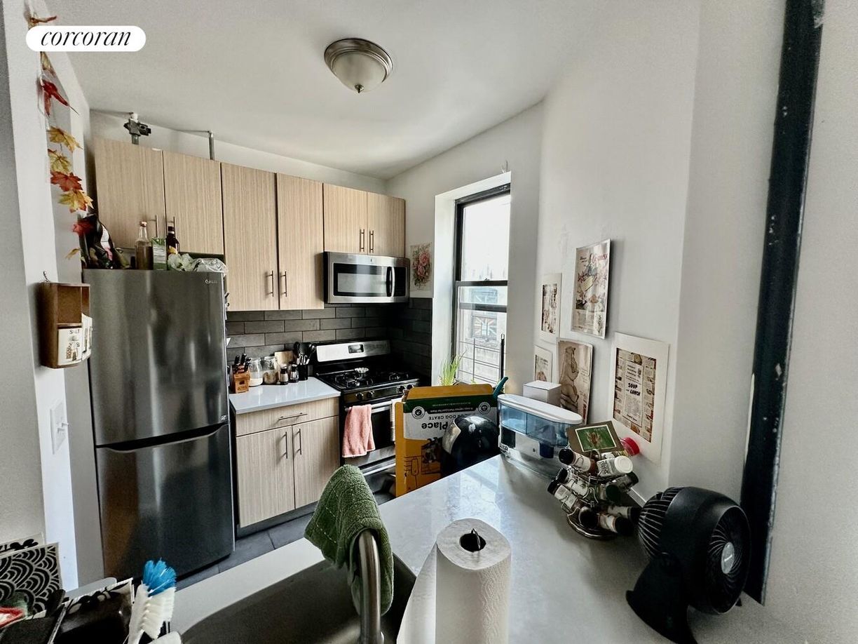 Building Photo - 508 W 136th St