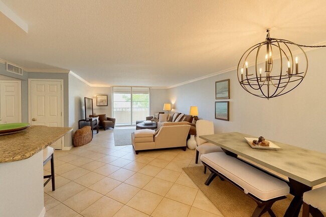 Building Photo - 1000 Spanish River Rd