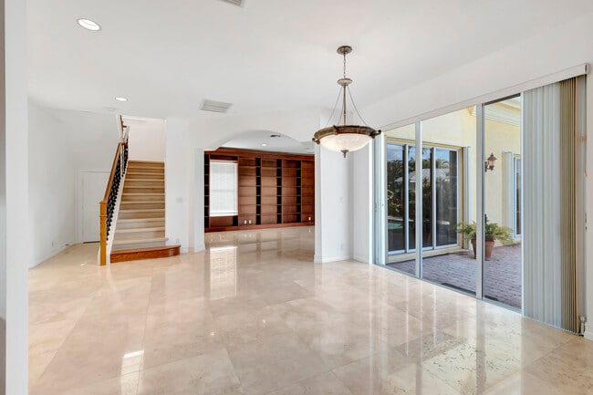 Building Photo - 22164 Verbena Way