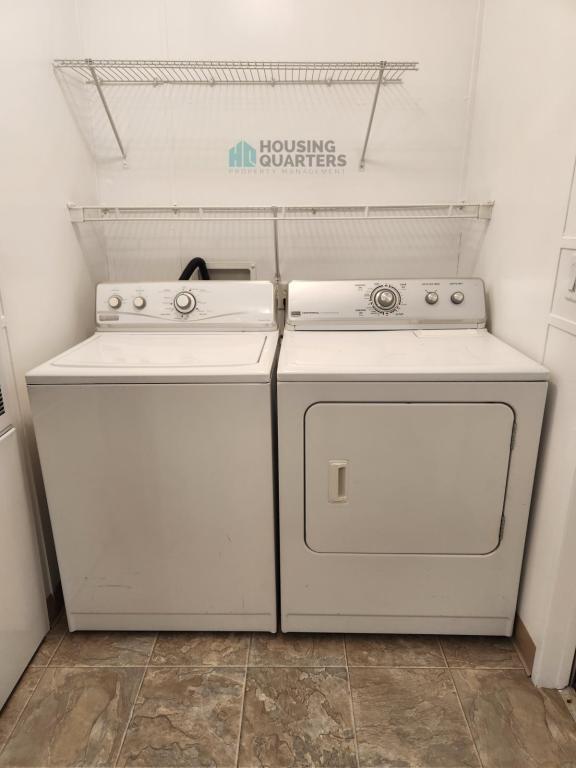 Building Photo - 15317 W Charles Rd