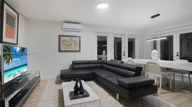 Building Photo - 1645 NE 9th Ave