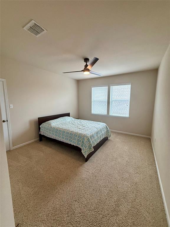 Building Photo - 404 Highland Horizon