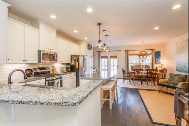 Building Photo - 232 Pebble Beach Ct