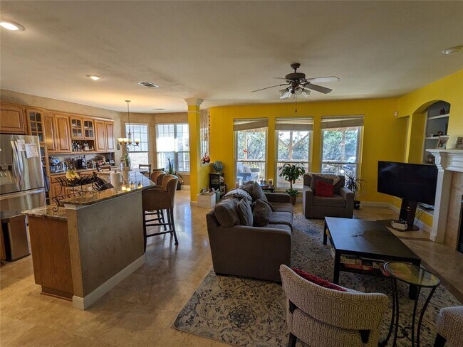 Building Photo - 7306 Ellaview Ln