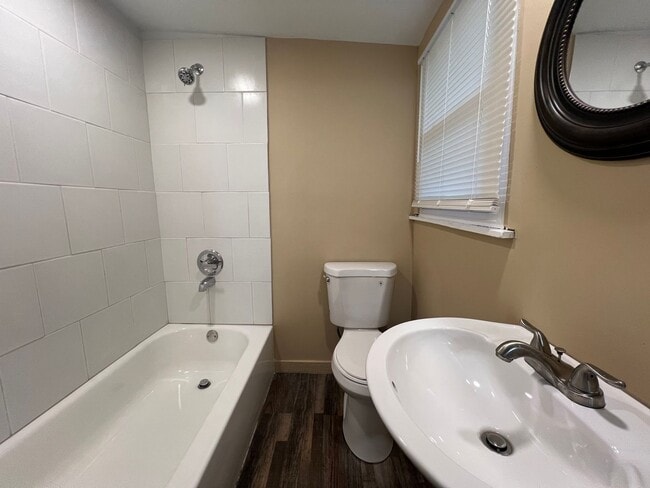 Building Photo - Home for Rent in Montgomery