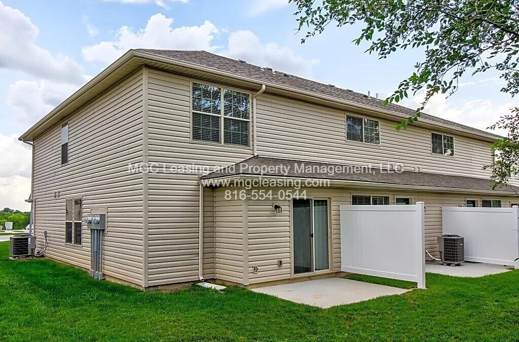 Building Photo - 134 Barberry Ln