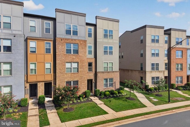 Building Photo - 10426 Ratcliffe Trl