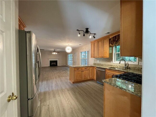 Building Photo - 2665 Woodbine Hill Way