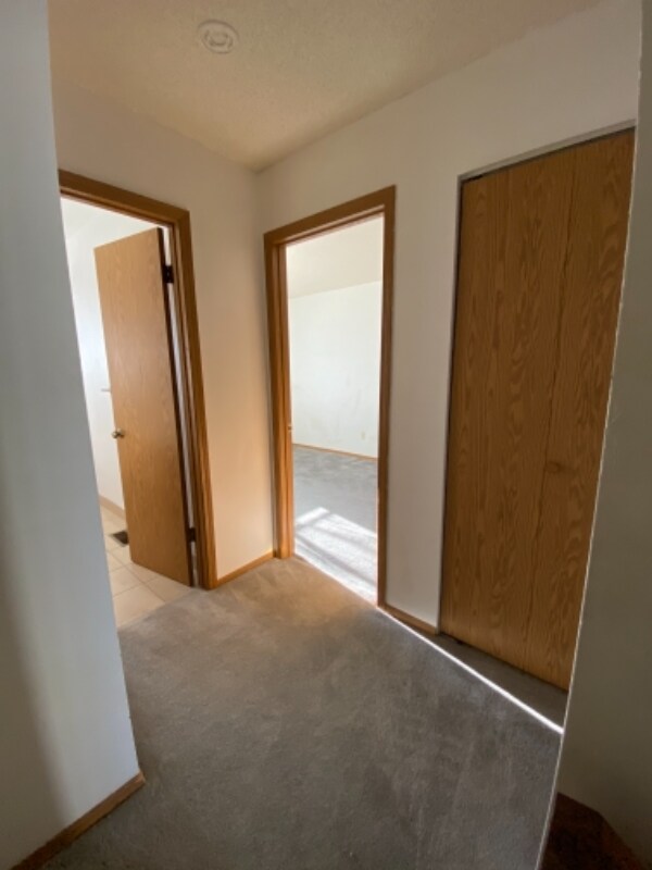 Building Photo - 6617 Proud Eagle Ct