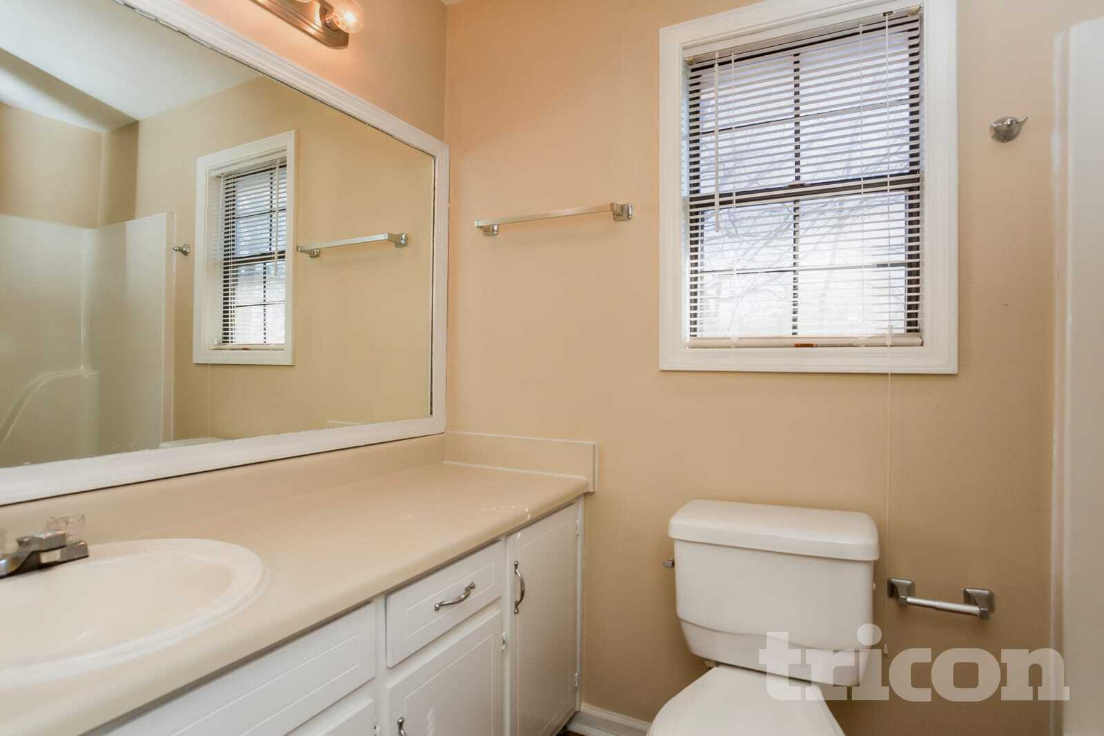 Building Photo - 2740 Chickory Hill