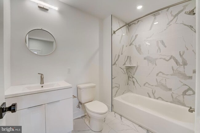 Building Photo - 4200 Lancaster Ave