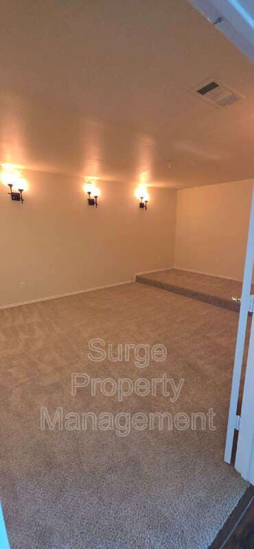 Building Photo - 312 Dover Heights Trail