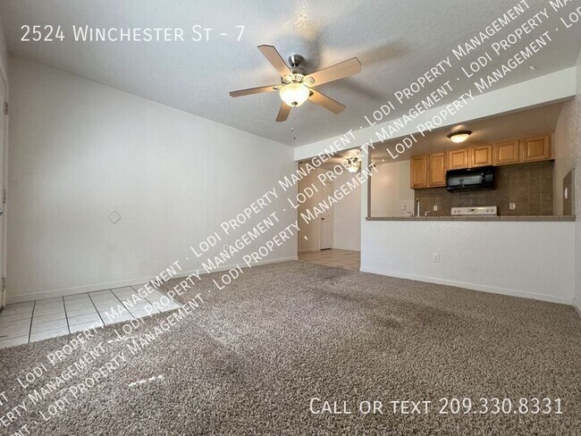 Building Photo - 2524 Winchester Dr