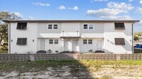 Building Photo - 409 17th Ave N