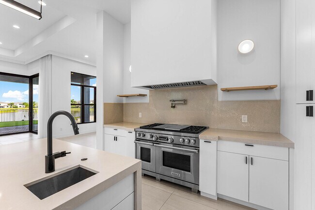 Building Photo - 17151 Brulee Breeze Wy