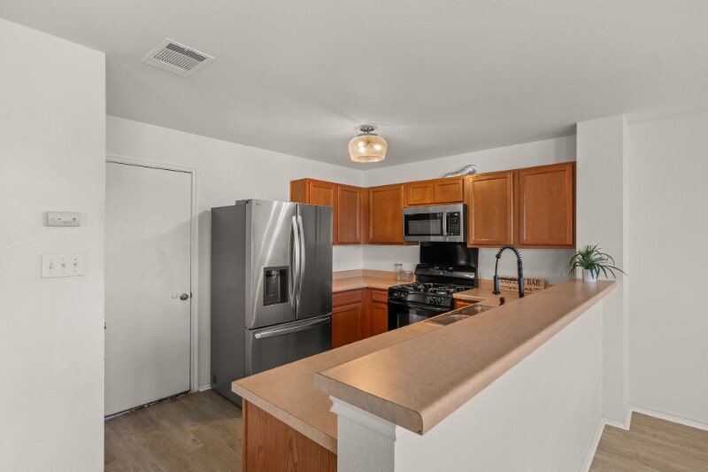 Building Photo - 1189 Shadow Creek Blvd