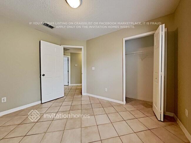 Building Photo - 8028 Birman St