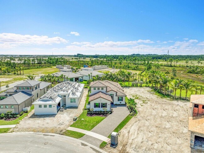 Building Photo - 13908 Vivant Dr