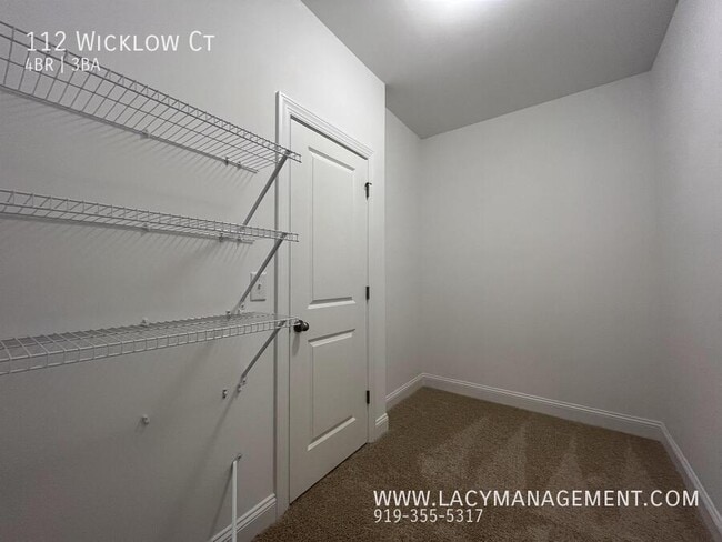 Building Photo - 112 Wicklow Ct