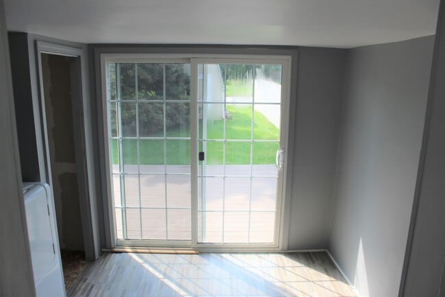 Building Photo - Available Now! Swartz Creek Schools!