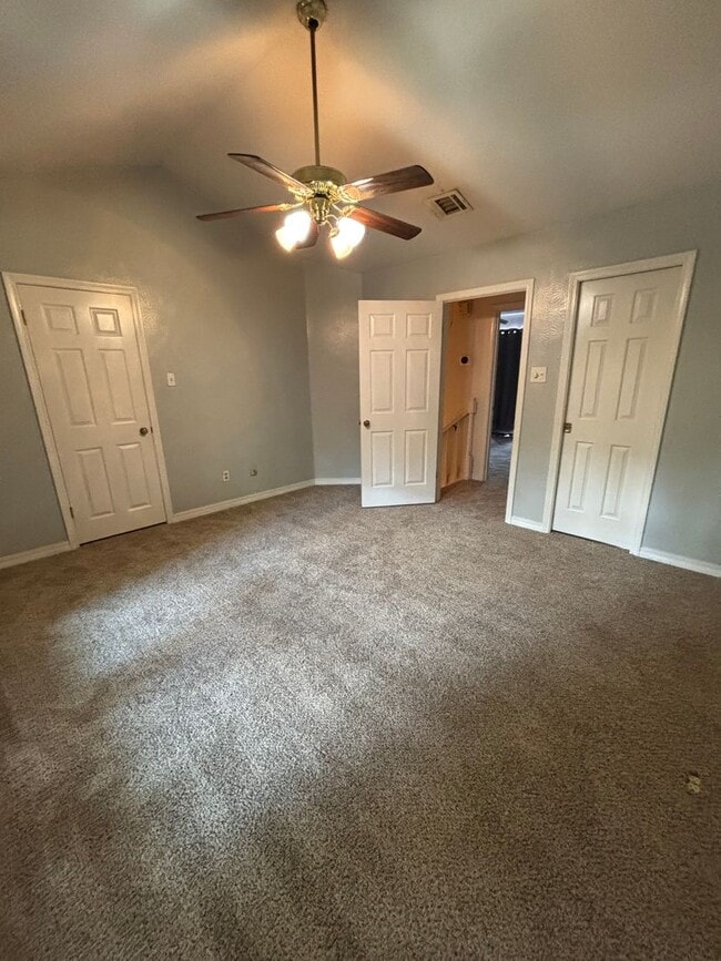 Building Photo - Eastwood on the Bayou