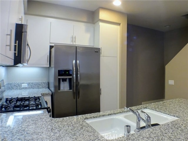 Building Photo - 16674 Bellflower Blvd