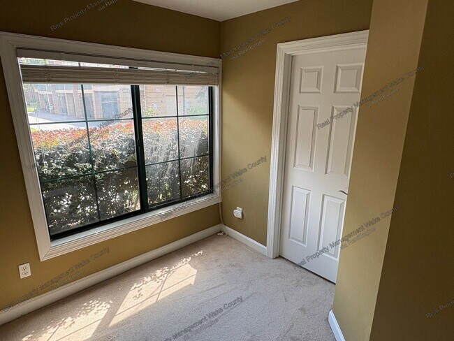 Building Photo - 1230 Capability Dr