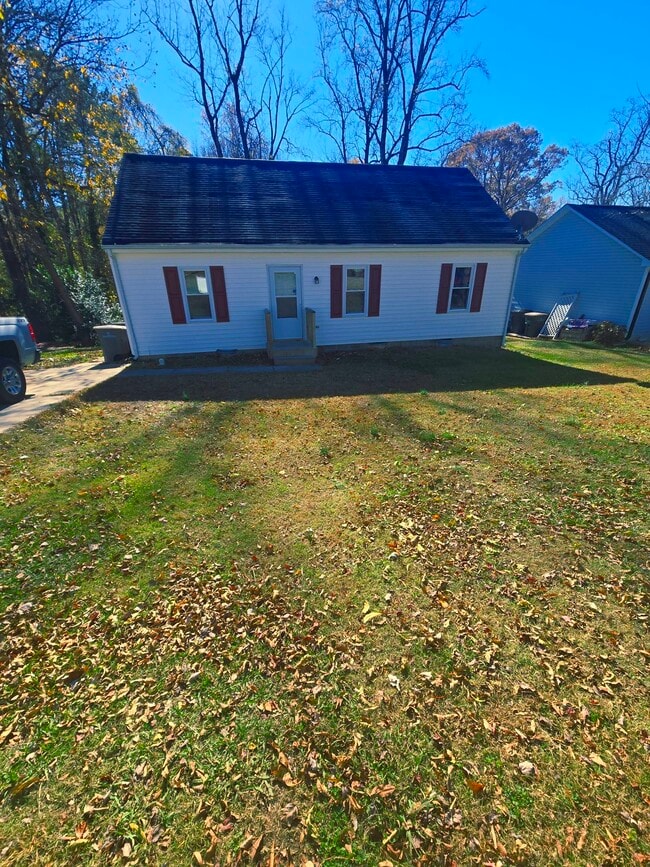 Primary Photo - 115 Blackwelder Ave