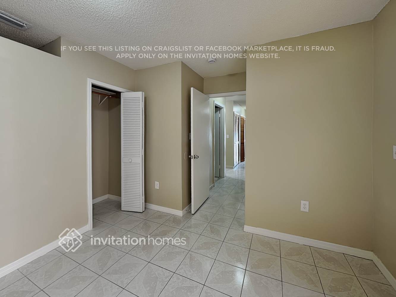 Building Photo - 5790 SW 156th Ct