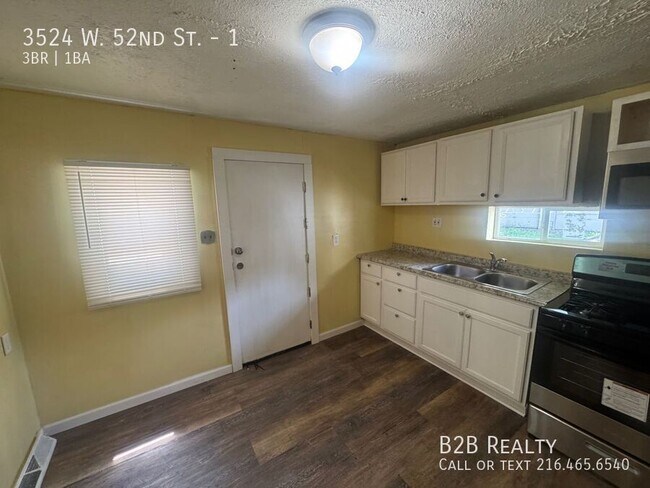 Building Photo - 3524 W 52nd St