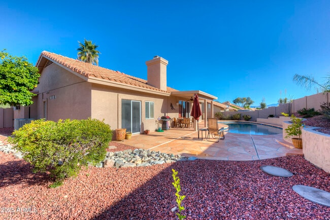 Building Photo - 16925 E De Anza Dr