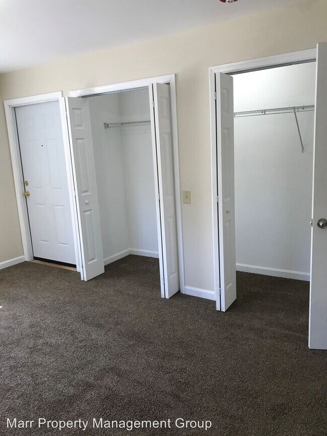 Building Photo - 1605 N Mulberry St