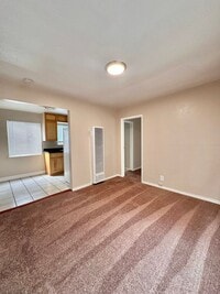 Building Photo - 07828