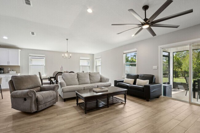 Building Photo - Home for rent