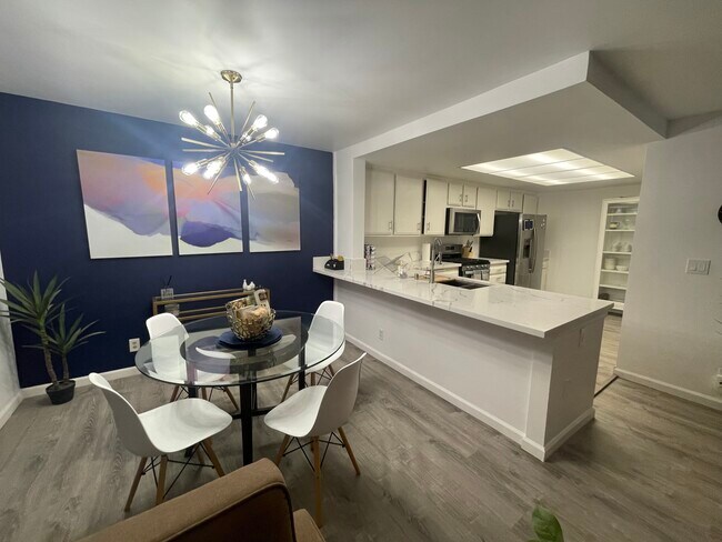 Building Photo - 28647 Vista Madera